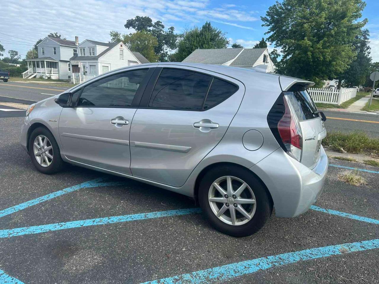 Toyota Prius c Three 2015