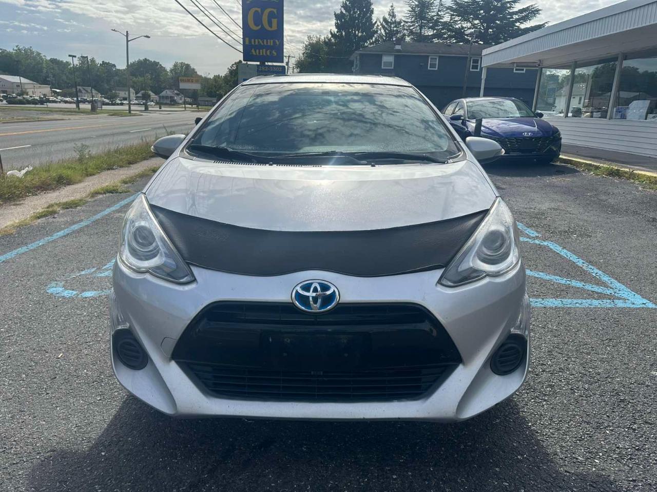 Toyota Prius c Three 2015