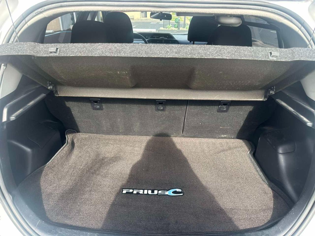 Toyota Prius c Three 2015