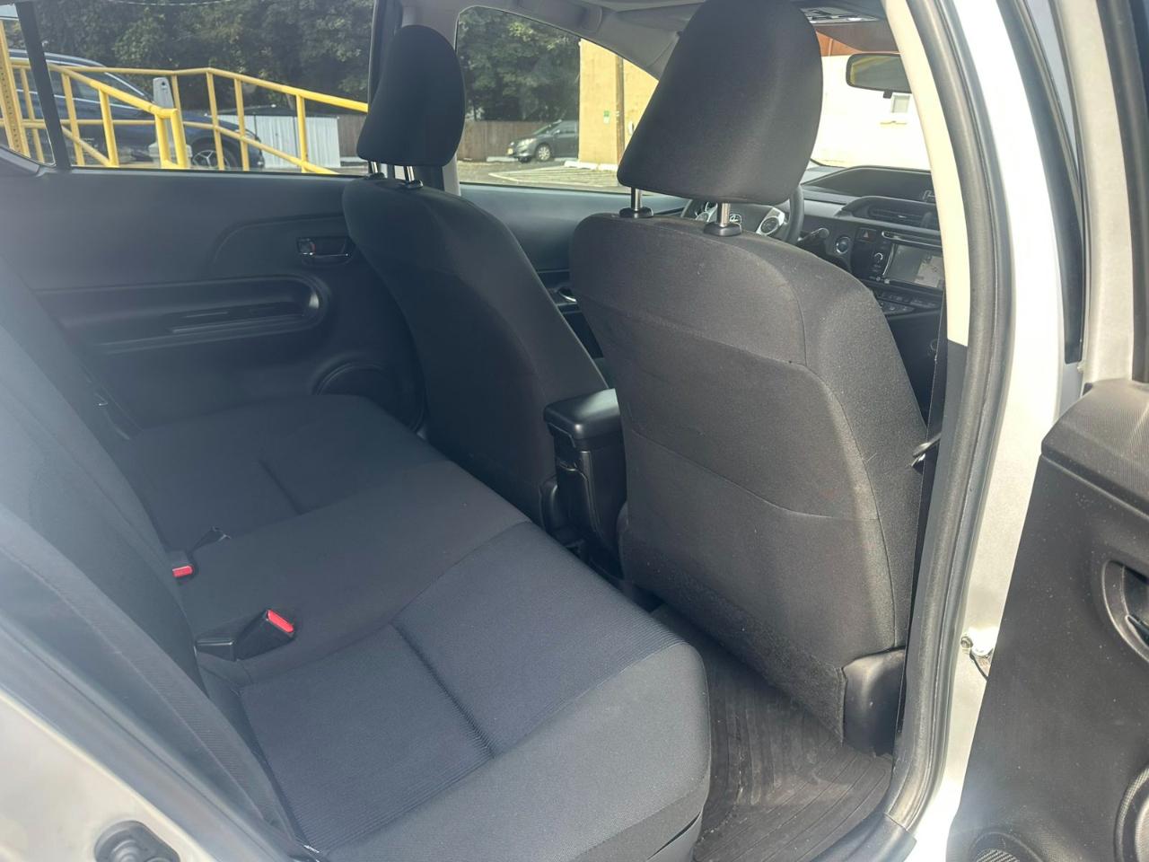 Toyota Prius c Three 2015