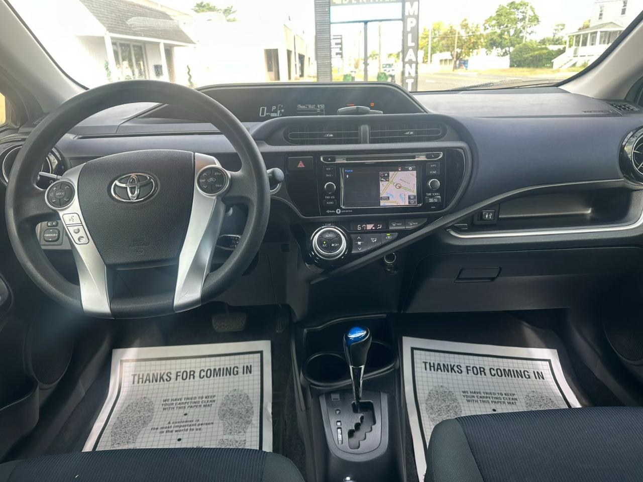 Toyota Prius c Three 2015