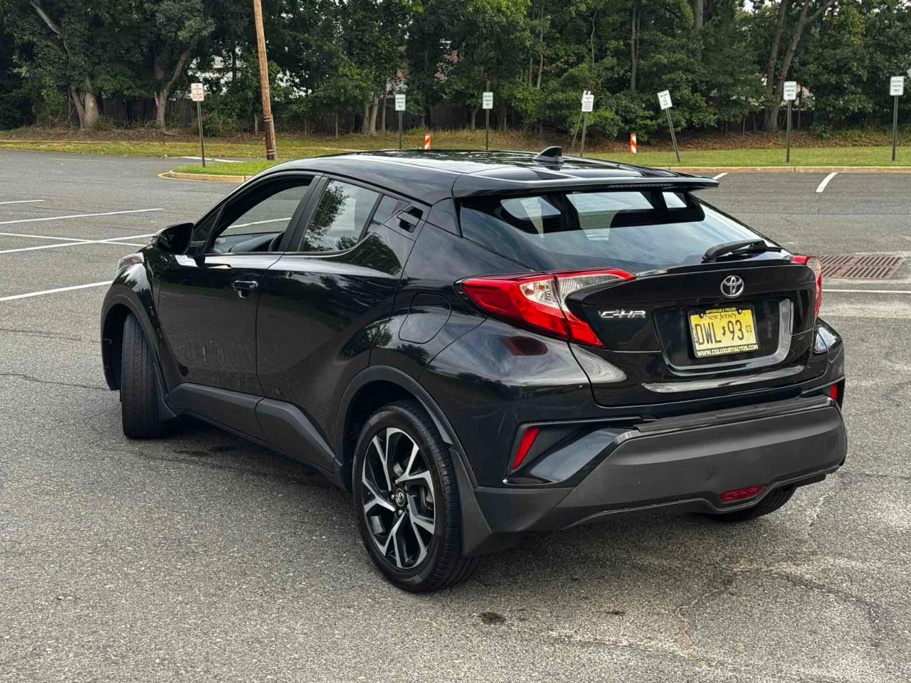 Toyota C-HR XLE 2018