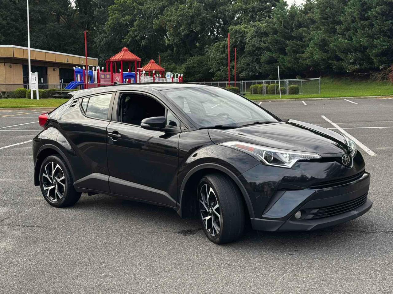 Toyota C-HR XLE 2018