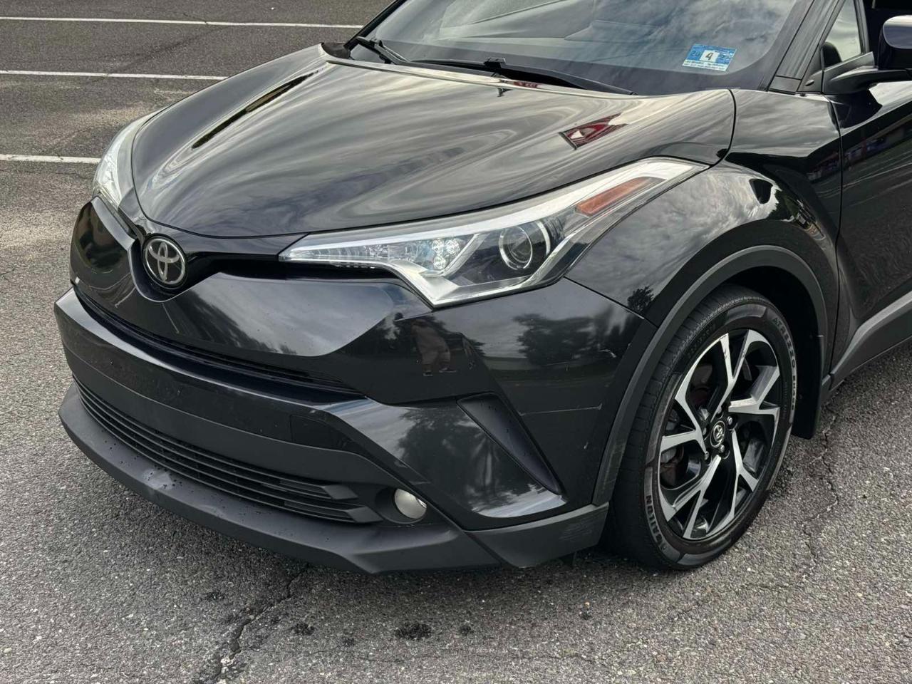 Toyota C-HR XLE 2018