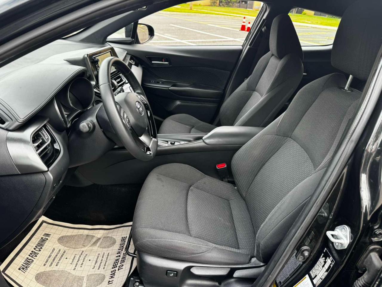 Toyota C-HR XLE 2018