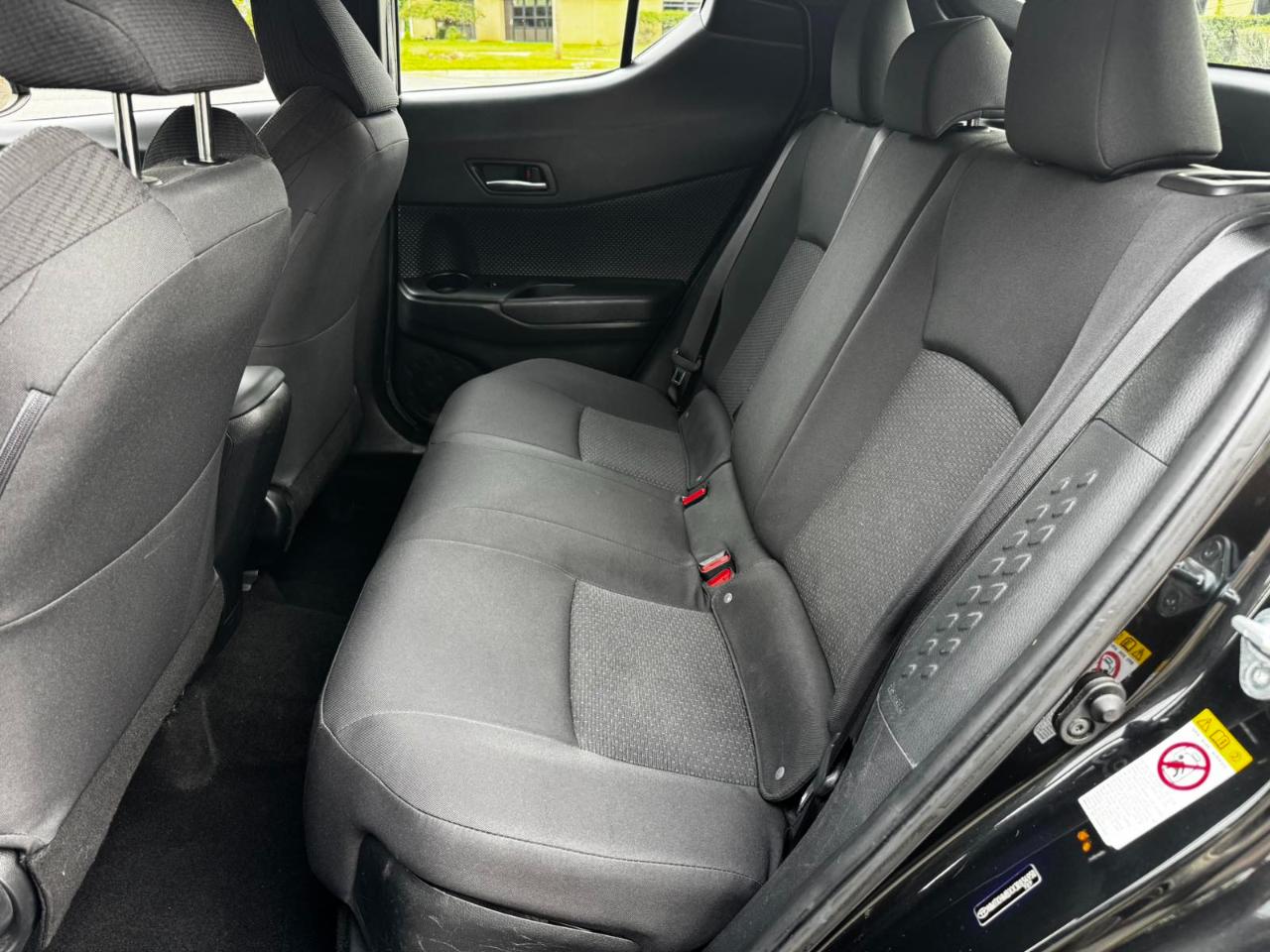 Toyota C-HR XLE 2018