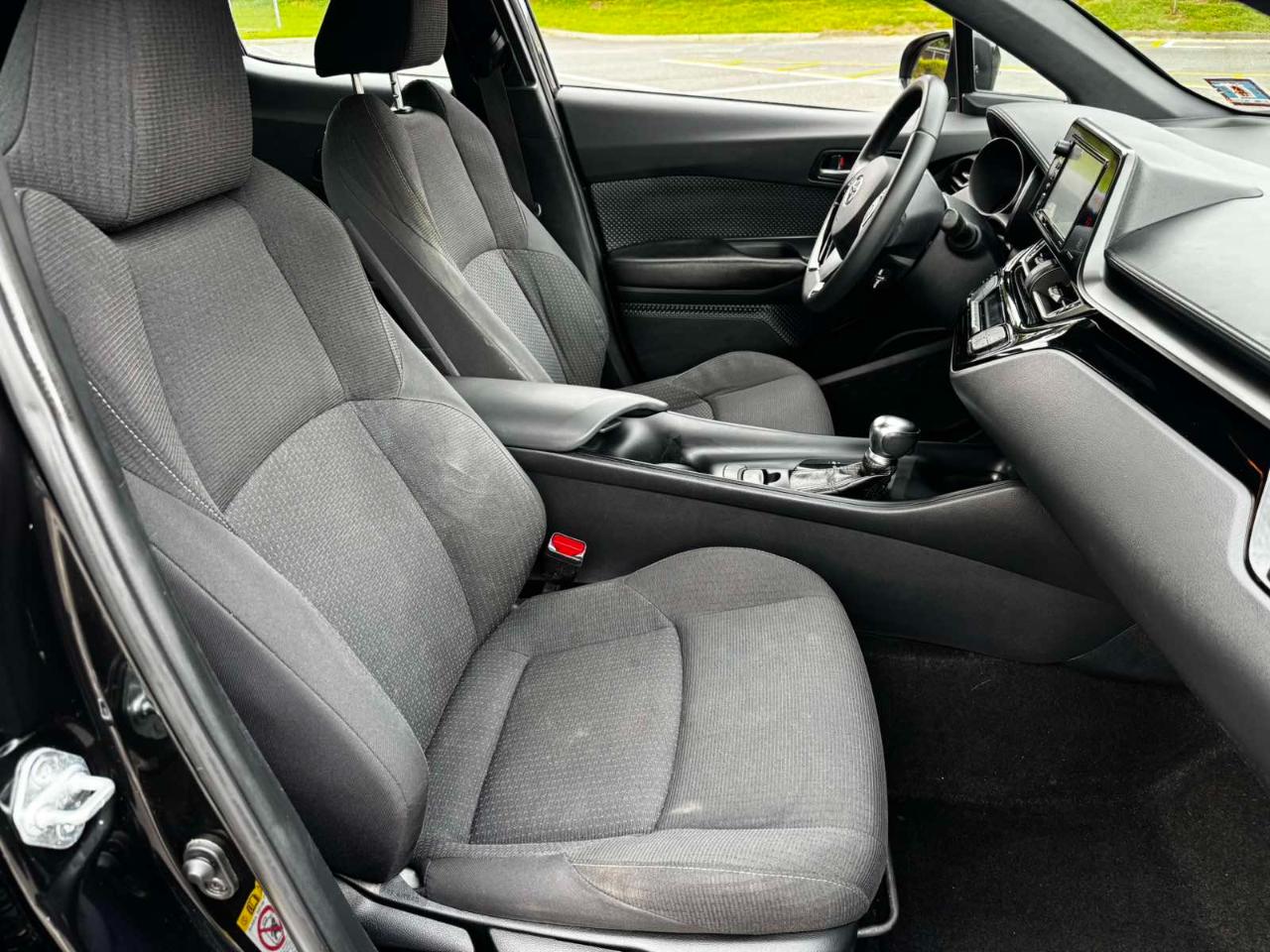Toyota C-HR XLE 2018