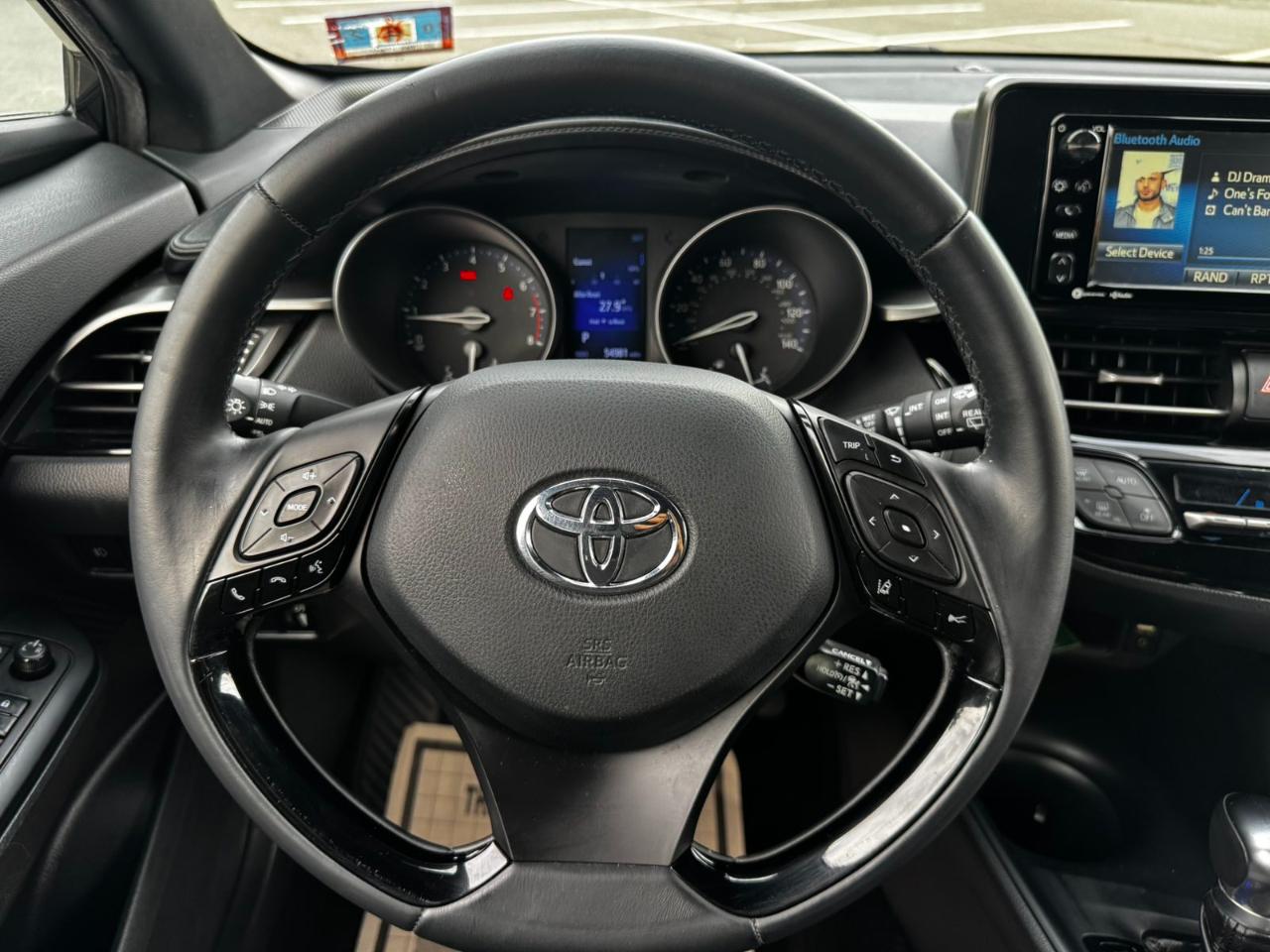 Toyota C-HR XLE 2018