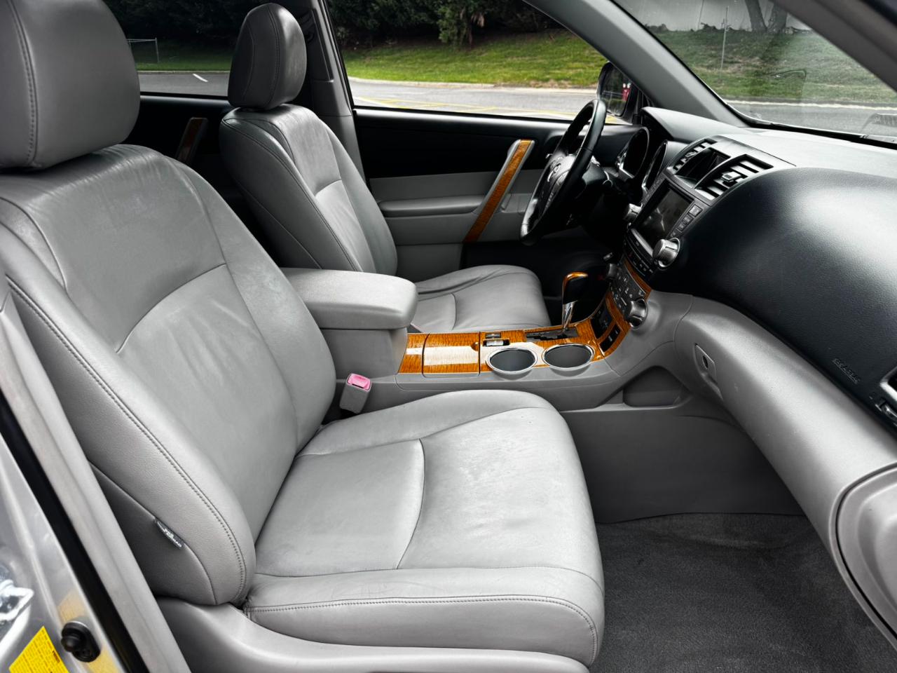 Toyota Highlander Hybrid Limited 2009
