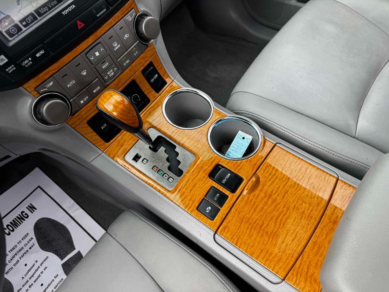 Toyota Highlander Hybrid Limited 2009