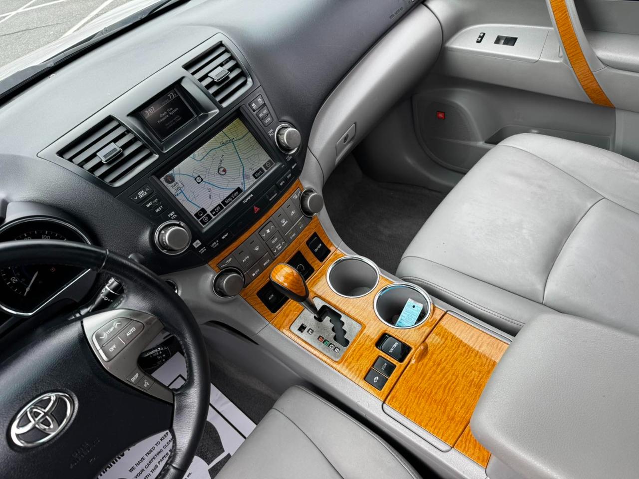 Toyota Highlander Hybrid Limited 2009