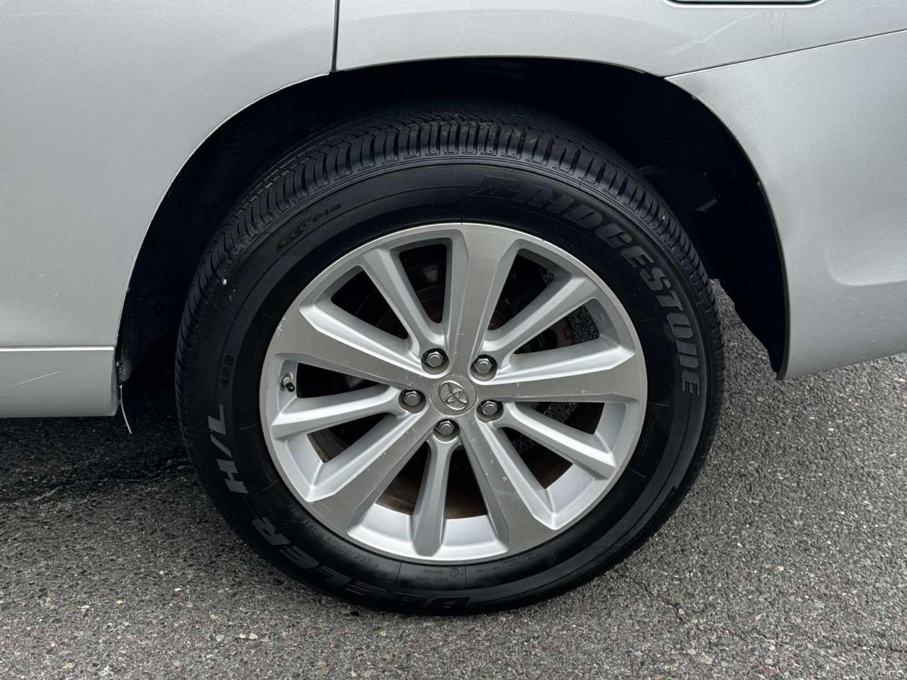 Toyota Highlander Hybrid Limited 2009