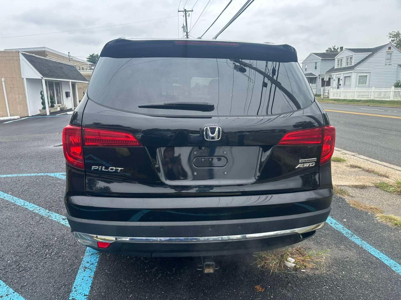 Honda Pilot Touring AWD 2017