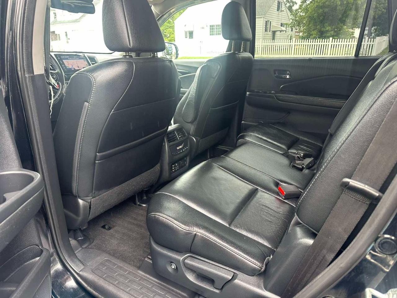 Honda Pilot Touring AWD 2017