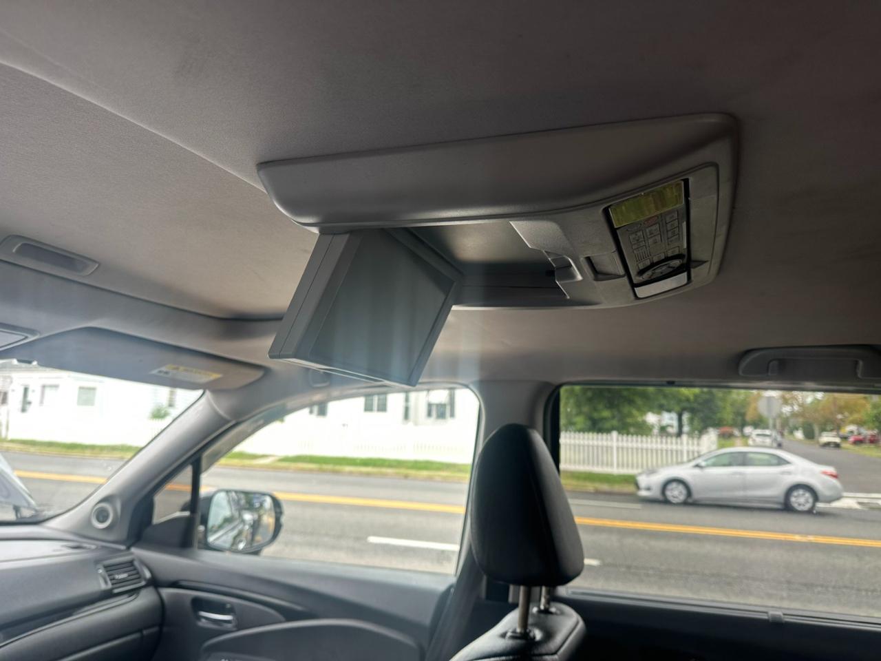 Honda Pilot Touring AWD 2017