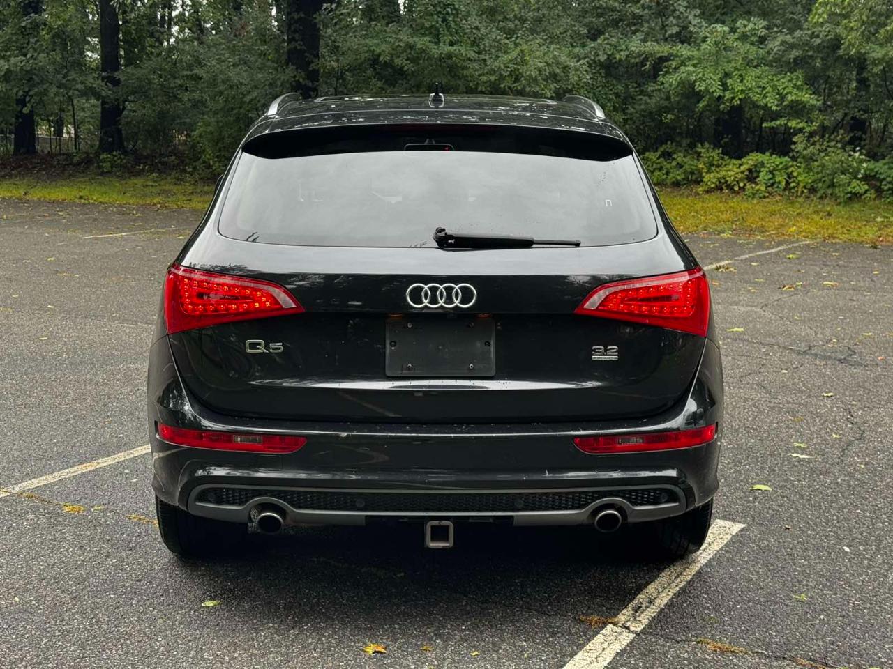Audi Q5 quattro 4dr 3.2L Prestige 2012