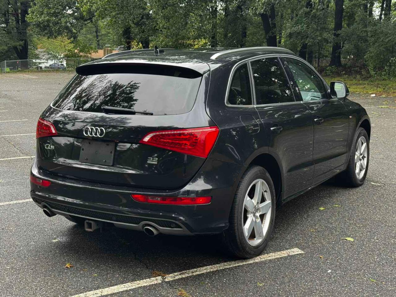 Audi Q5 quattro 4dr 3.2L Prestige 2012