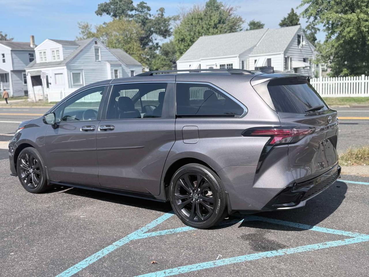 Toyota Sienna XSE 7-Passenger 2022