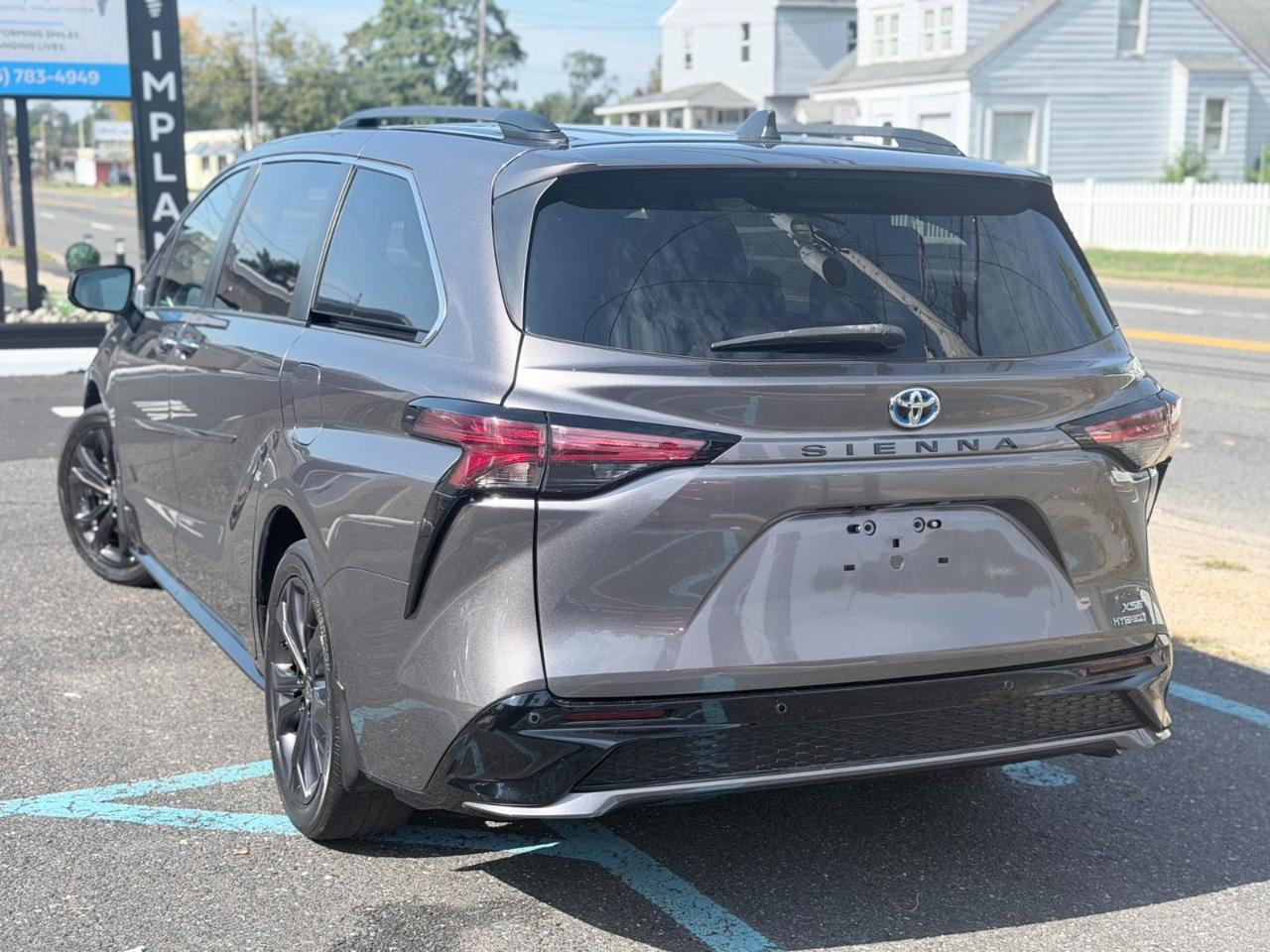 Toyota Sienna XSE 7-Passenger 2022