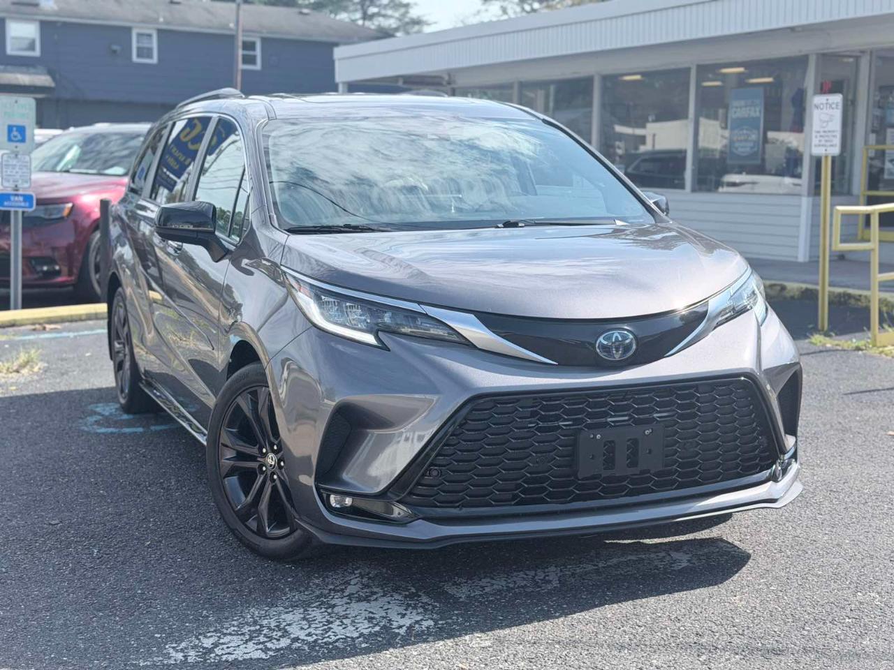 Toyota Sienna XSE 7-Passenger 2022