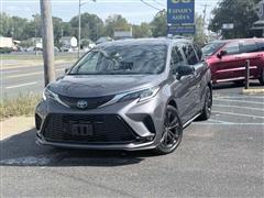 2022 Toyota Sienna 