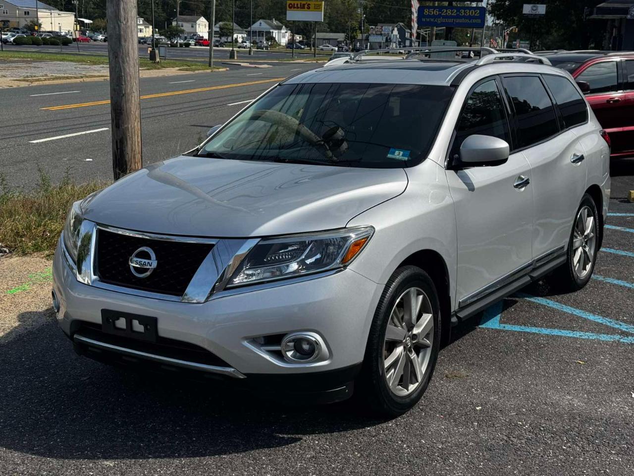 Nissan Pathfinder 4WD 4dr Platinum 2014