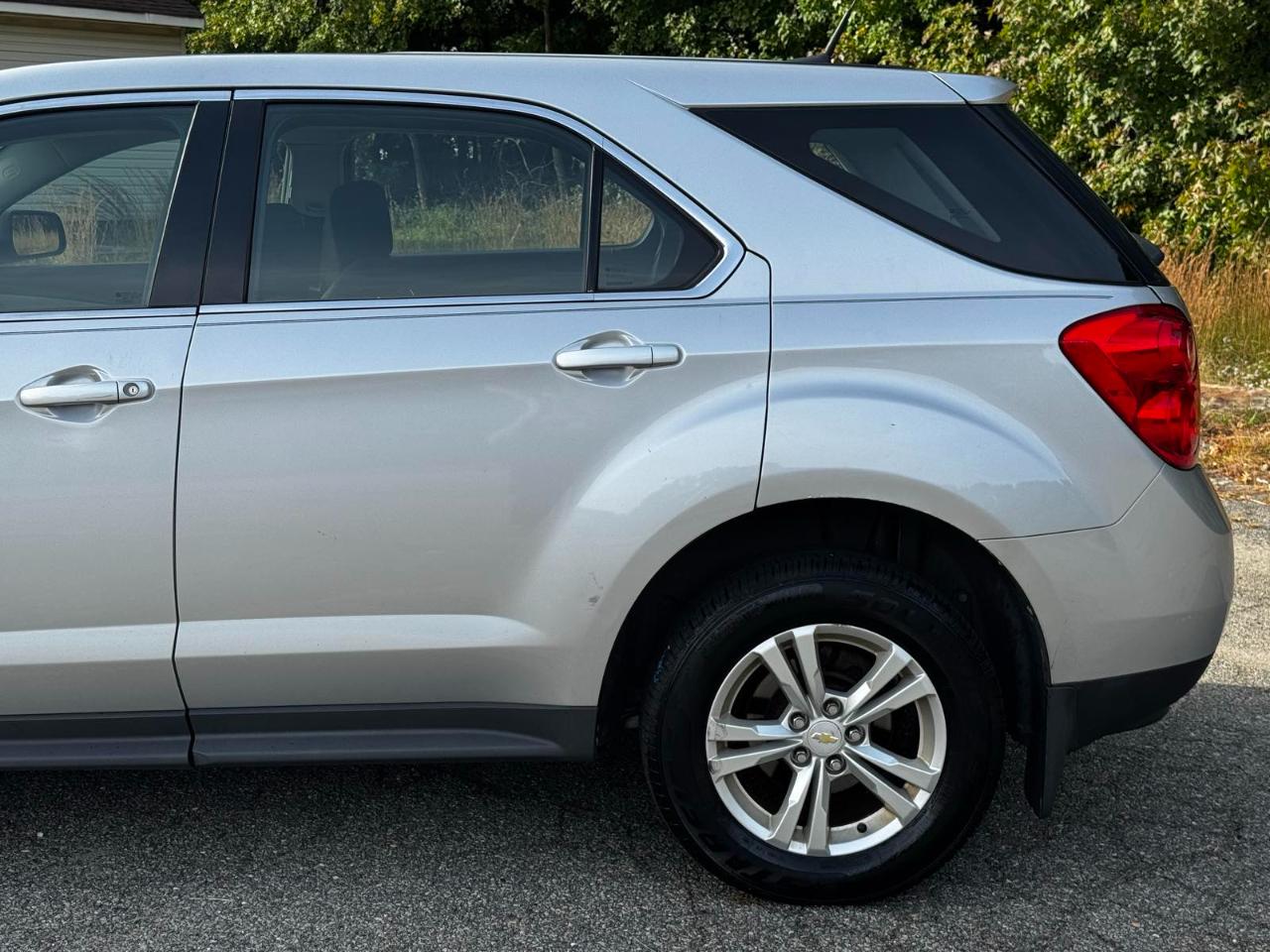 Chevrolet Equinox AWD 4dr LS 2011
