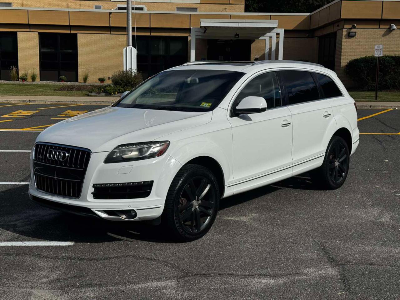 Audi Q7 quattro 4dr 3.0L TDI Prestige 2010