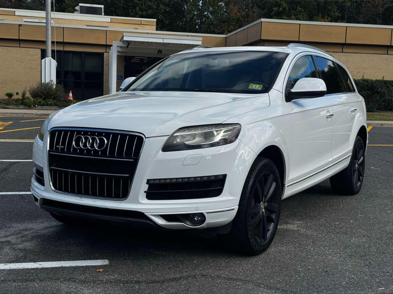 Audi Q7 quattro 4dr 3.0L TDI Prestige 2010