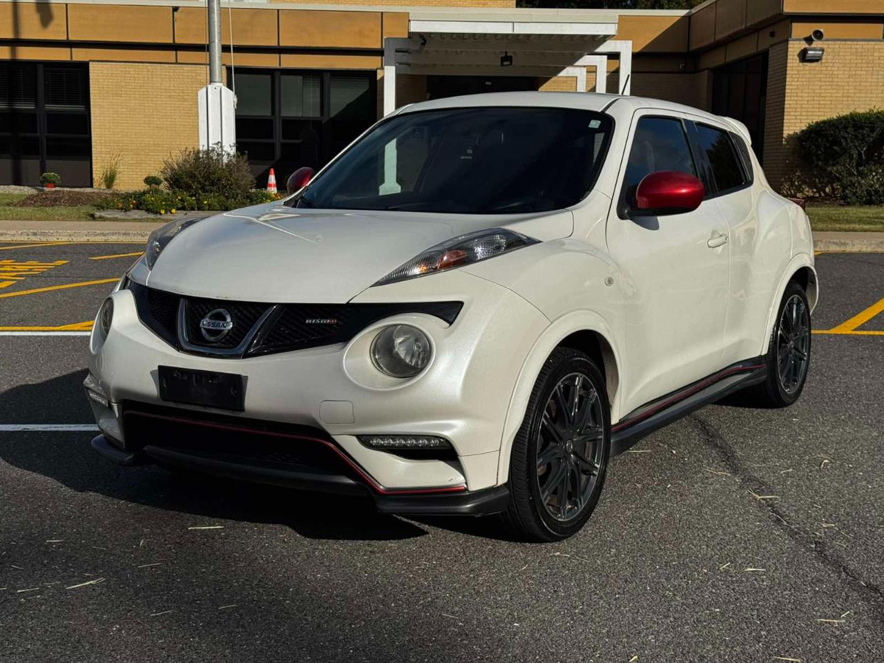 Nissan Juke 5dr Wgn CVT NISMO AWD 2013
