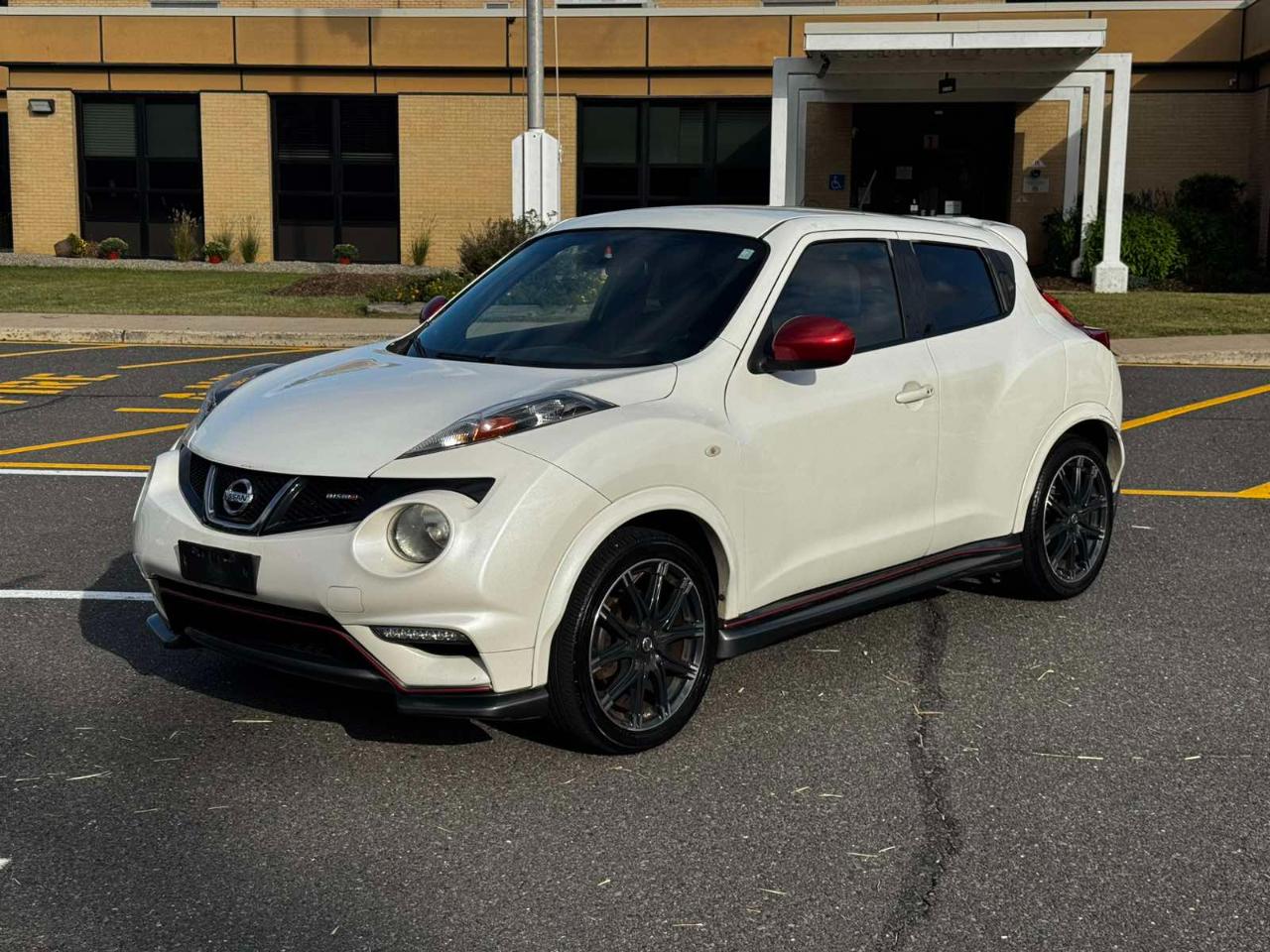 Nissan Juke 5dr Wgn CVT NISMO AWD 2013