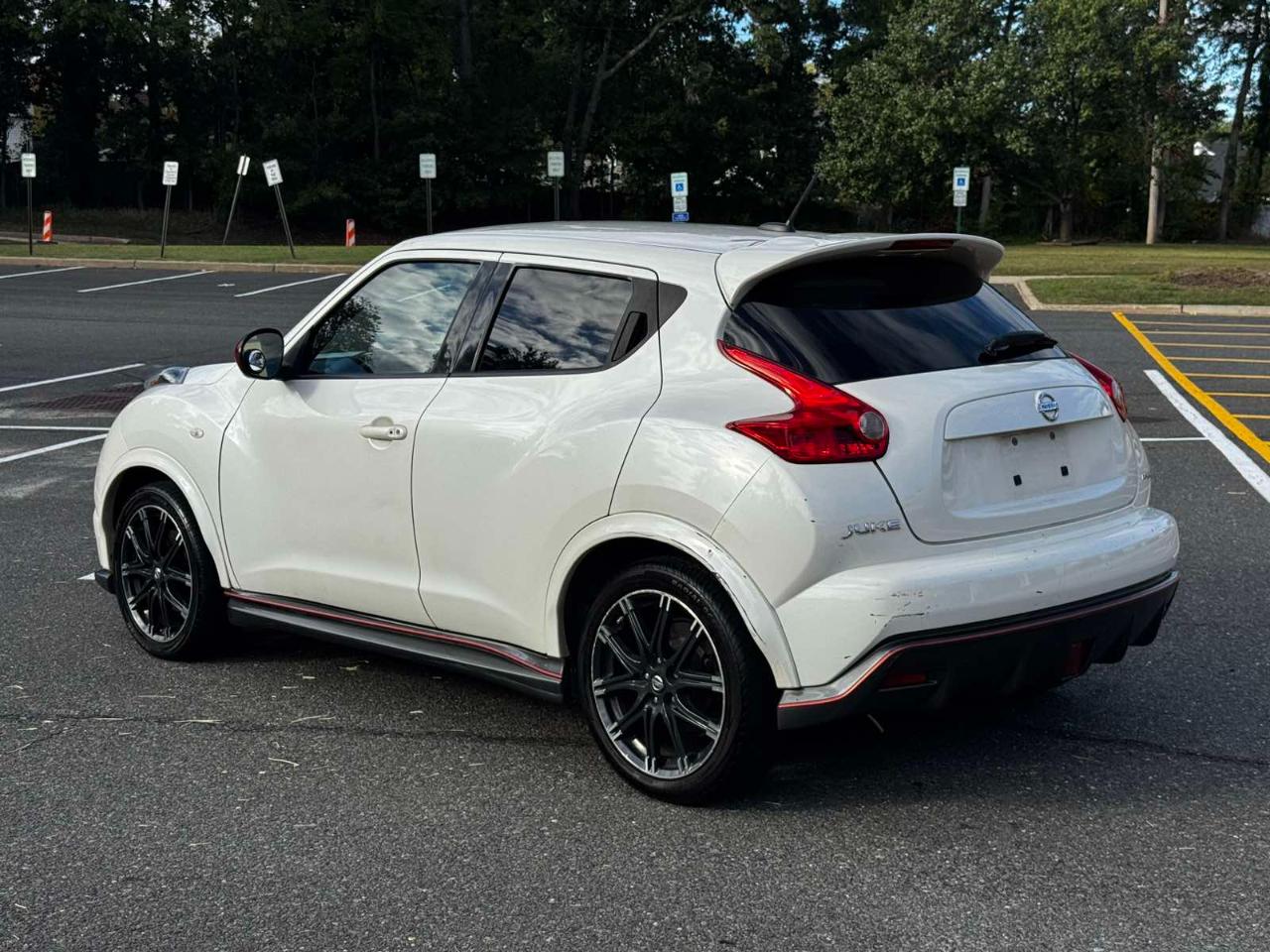 Nissan Juke 5dr Wgn CVT NISMO AWD 2013