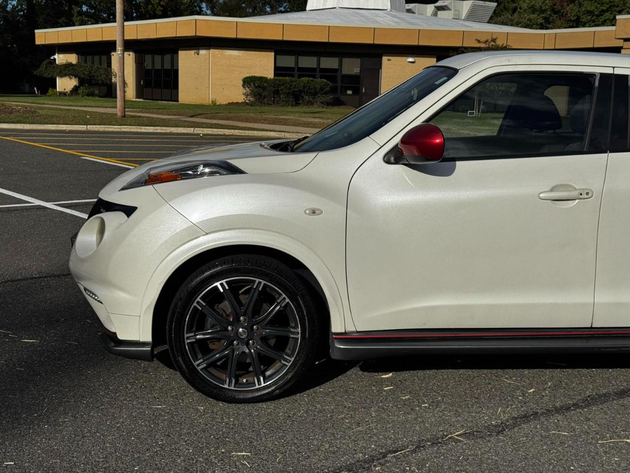 Nissan Juke 5dr Wgn CVT NISMO AWD 2013