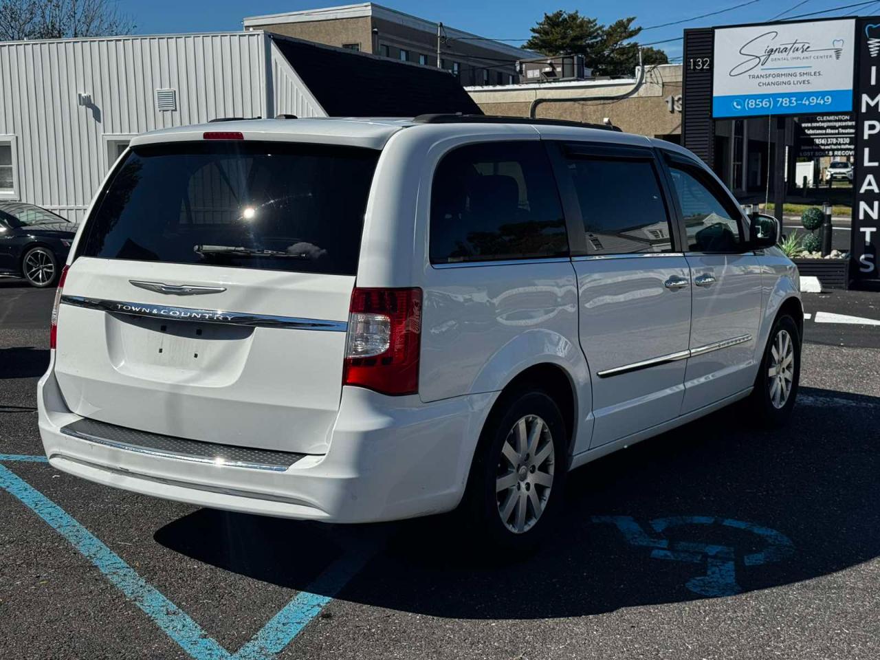 Chrysler Town & Country 4dr Wgn Touring 2015