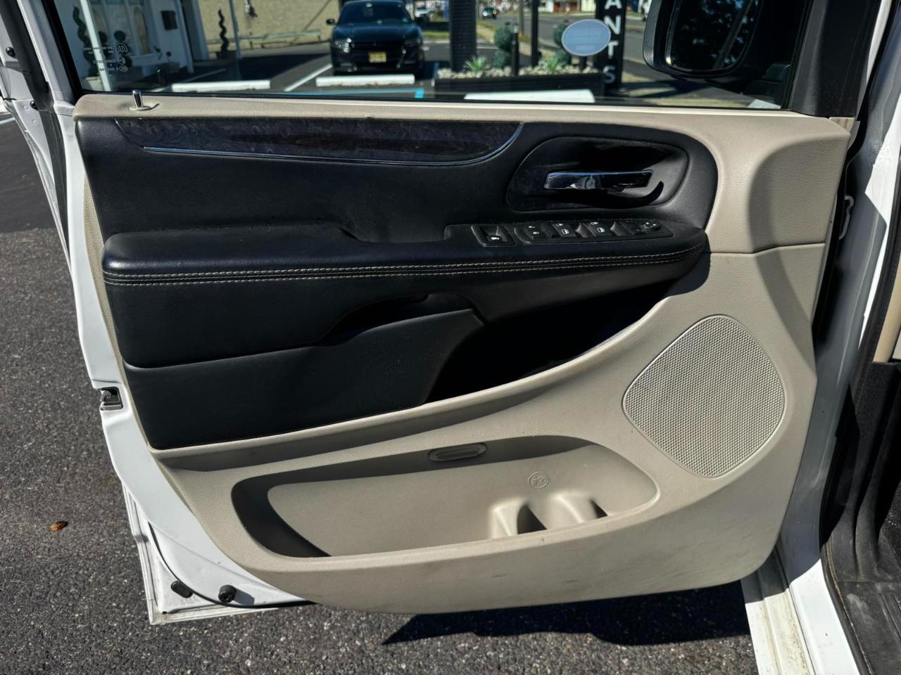 Chrysler Town & Country 4dr Wgn Touring 2015
