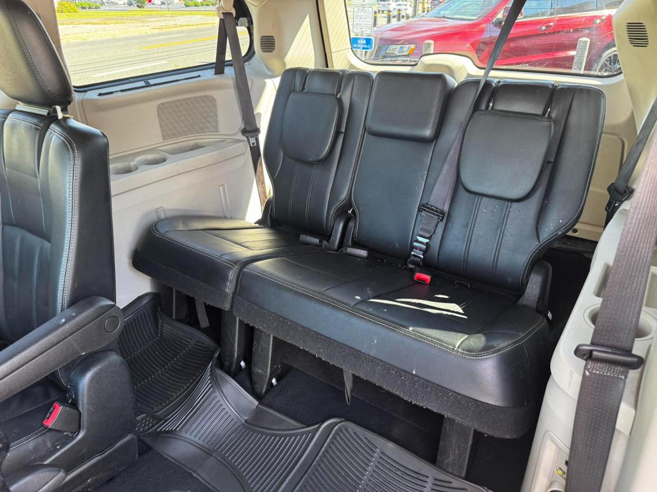 Chrysler Town & Country 4dr Wgn Touring 2015