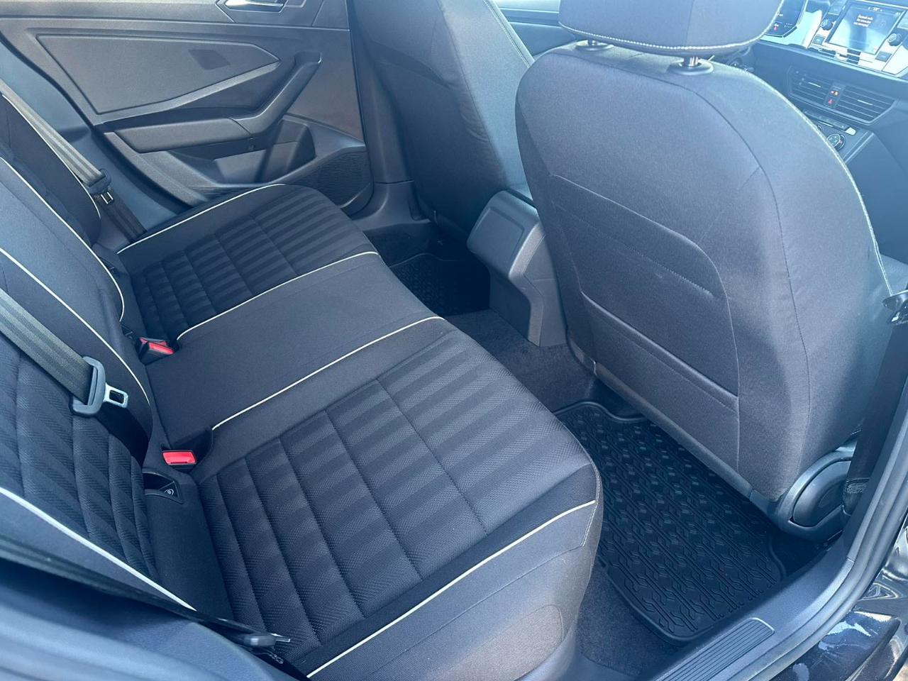 Volkswagen Jetta Sport Auto 2024