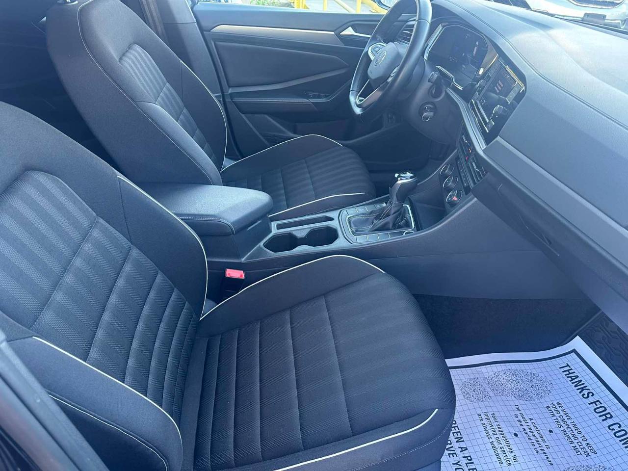 Volkswagen Jetta Sport Auto 2024