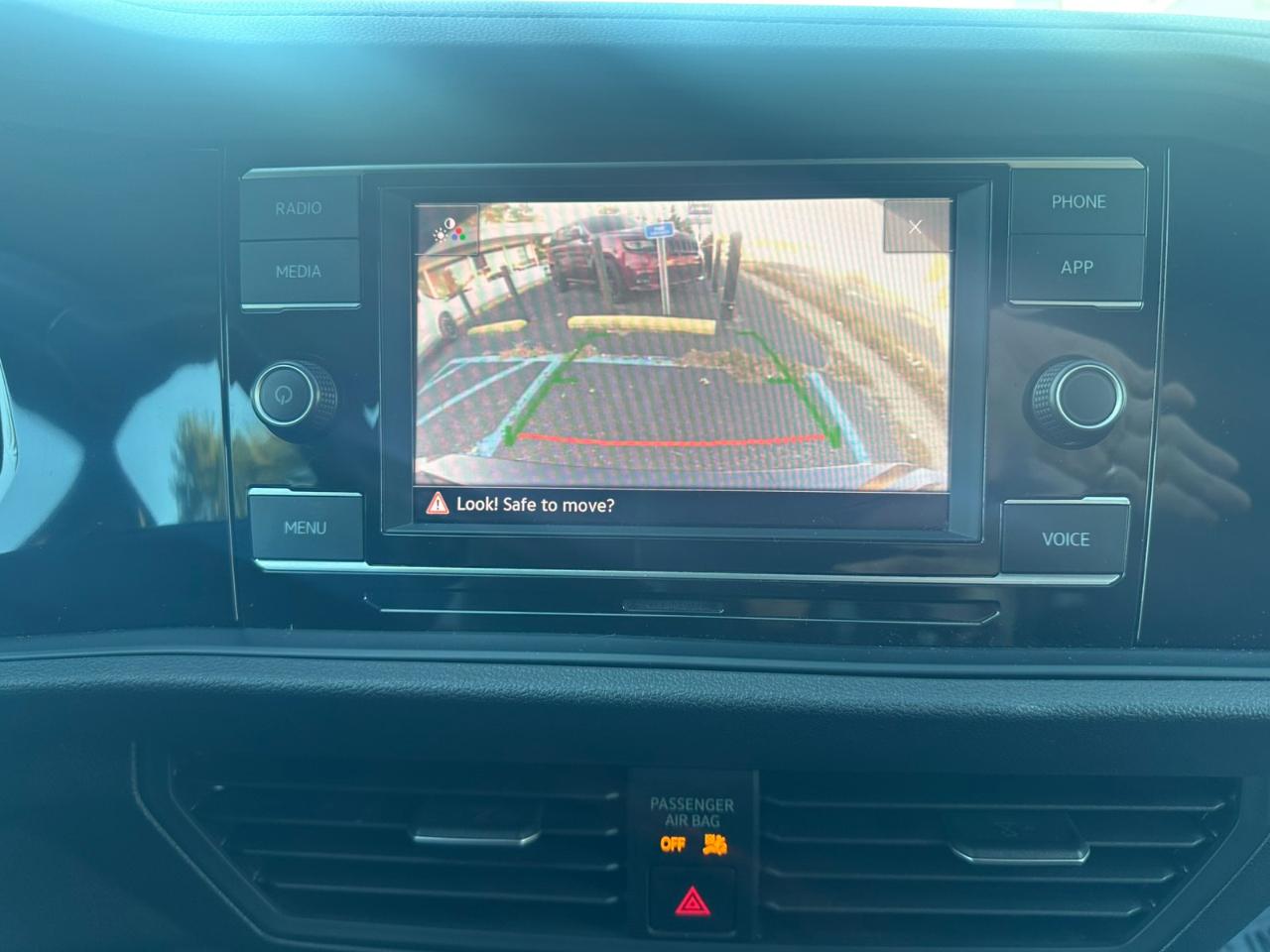 Volkswagen Jetta Sport Auto 2024