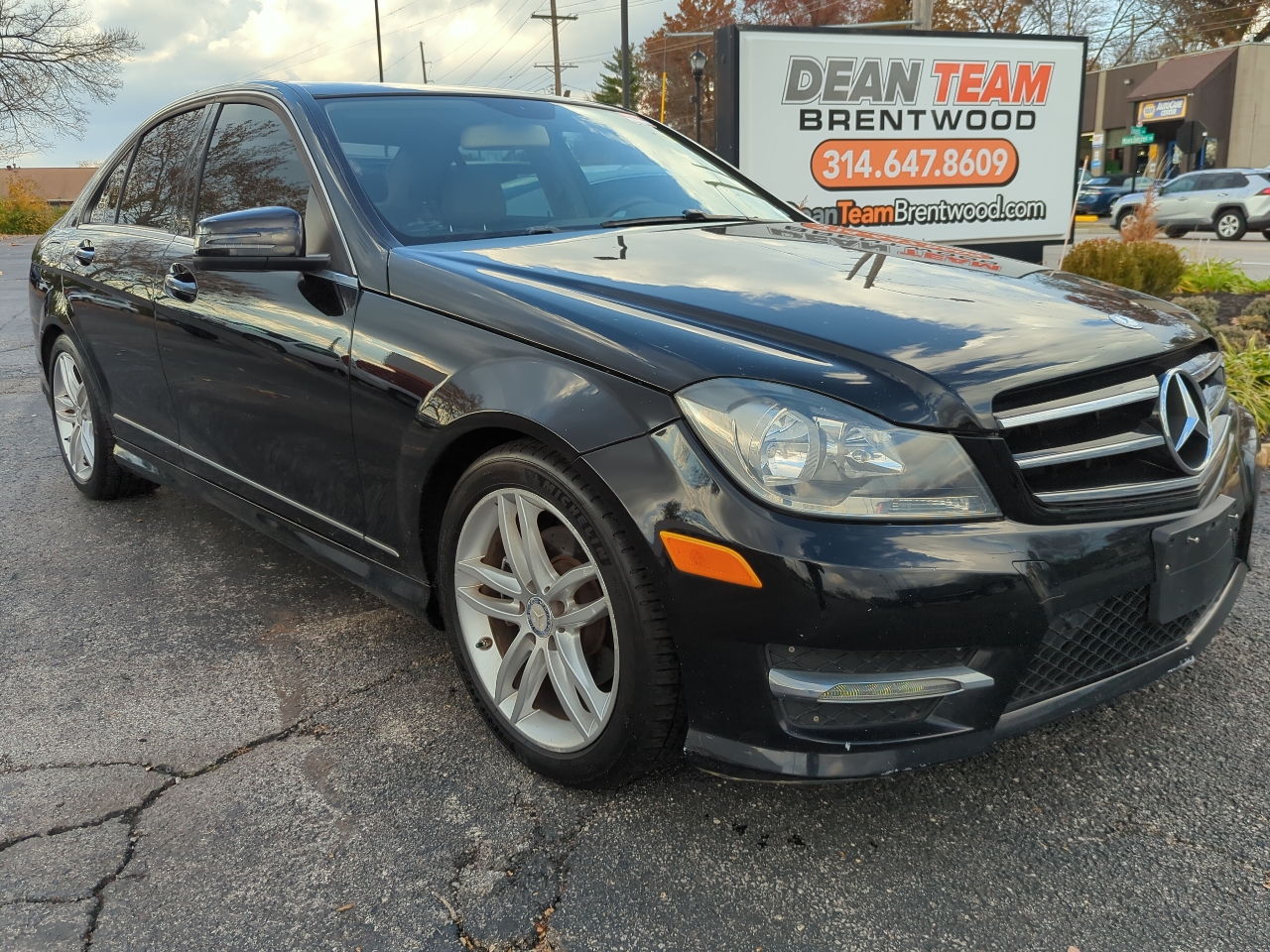2014 Mercedes-Benz C-Class C250 Luxury Sedan