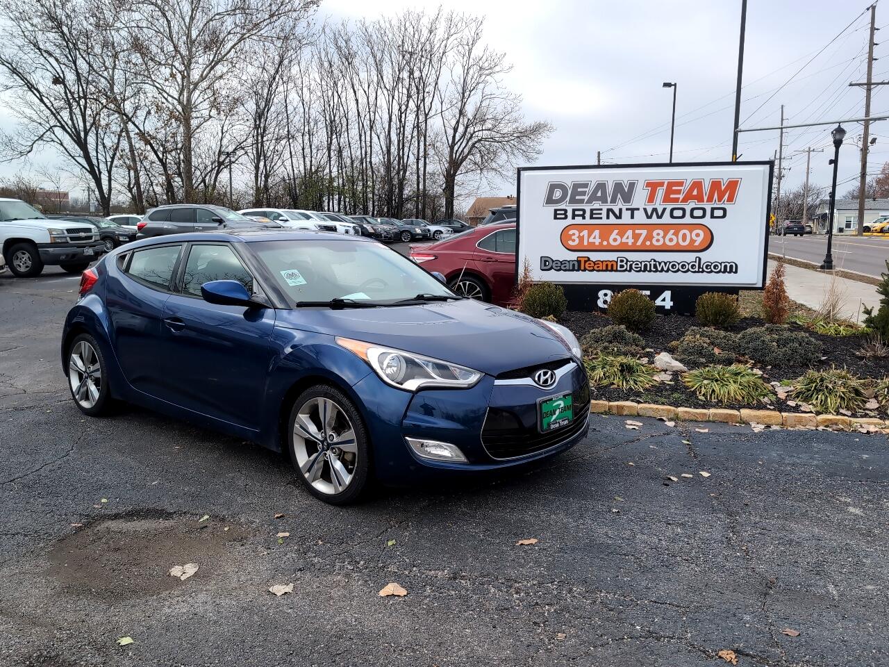 2017 Hyundai Veloster Base 6MT