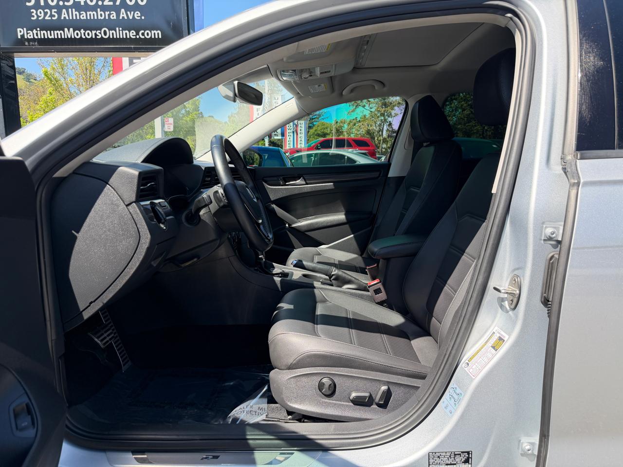 Volkswagen Passat  2020