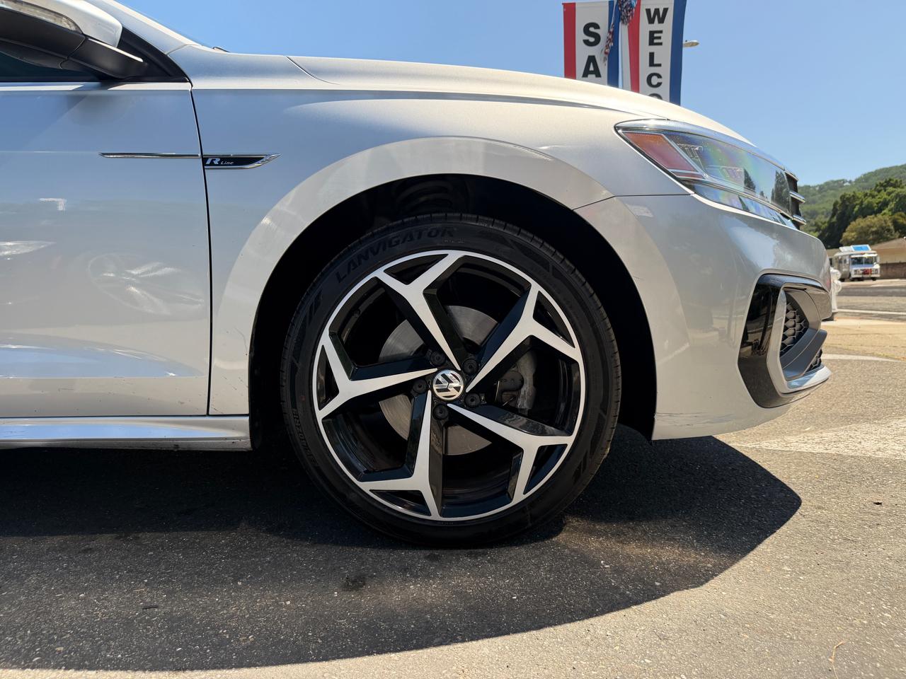 Volkswagen Passat  2020