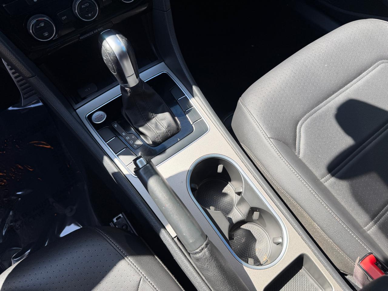 Volkswagen Passat  2020