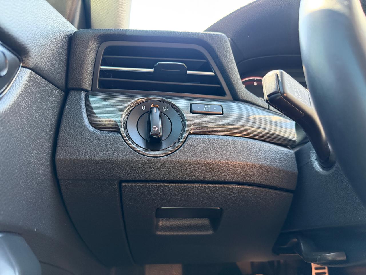 Volkswagen Passat  2020