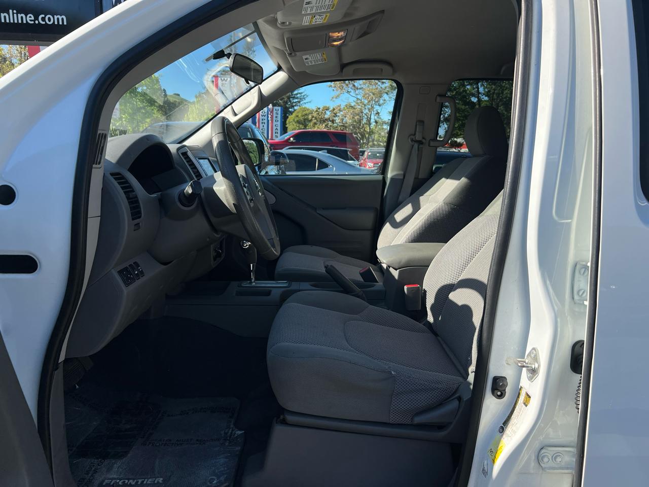 Nissan Frontier  2019