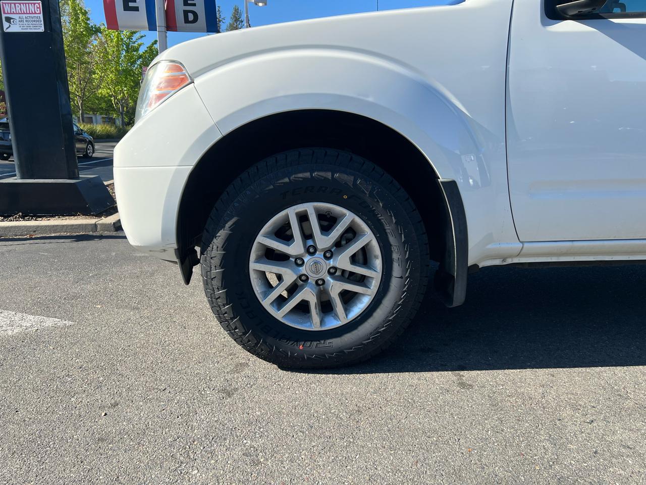 Nissan Frontier  2019
