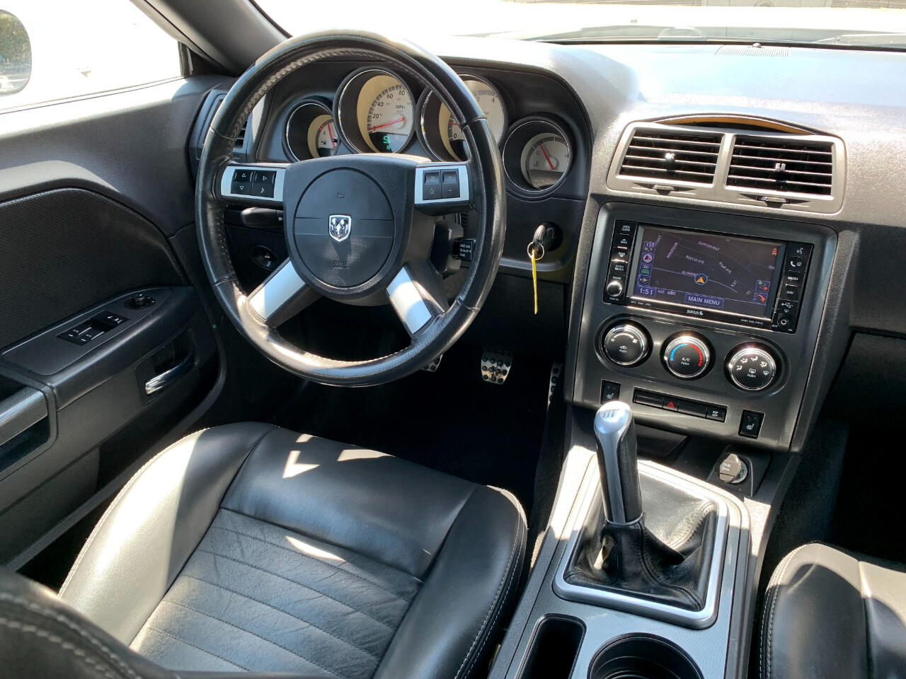 Dodge Challenger  2010 Dodge Challenger  2010