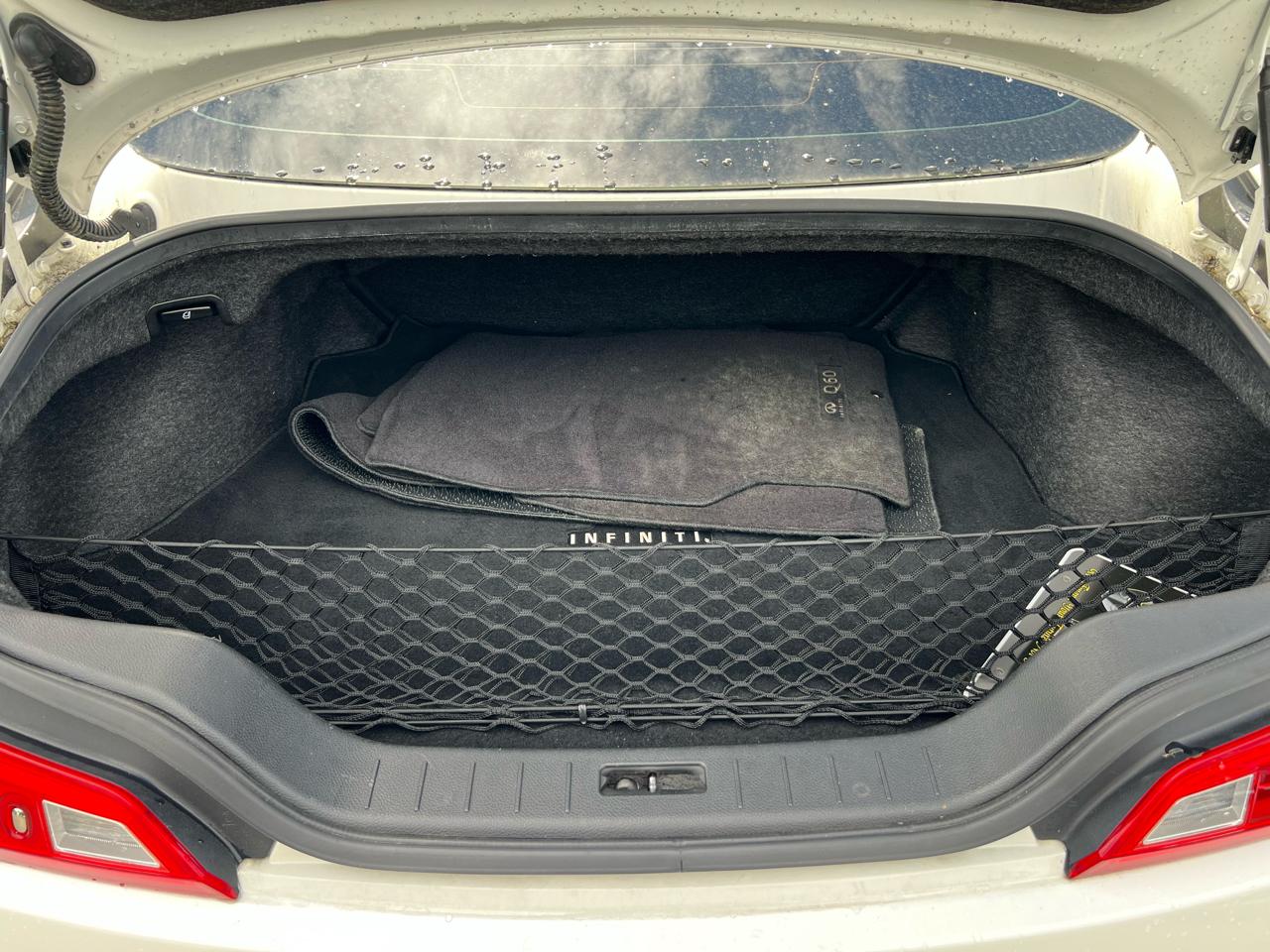 Infiniti Q60 Coupe  2015