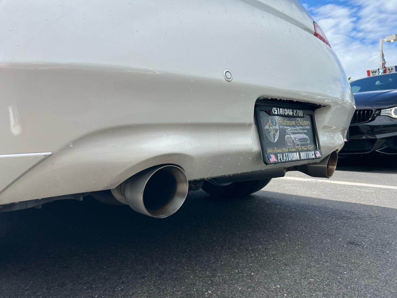 Infiniti Q60 Coupe  2015